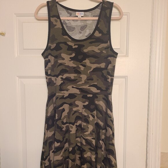 Lularoe Nicki camo dress medium - Picture 1 of 6